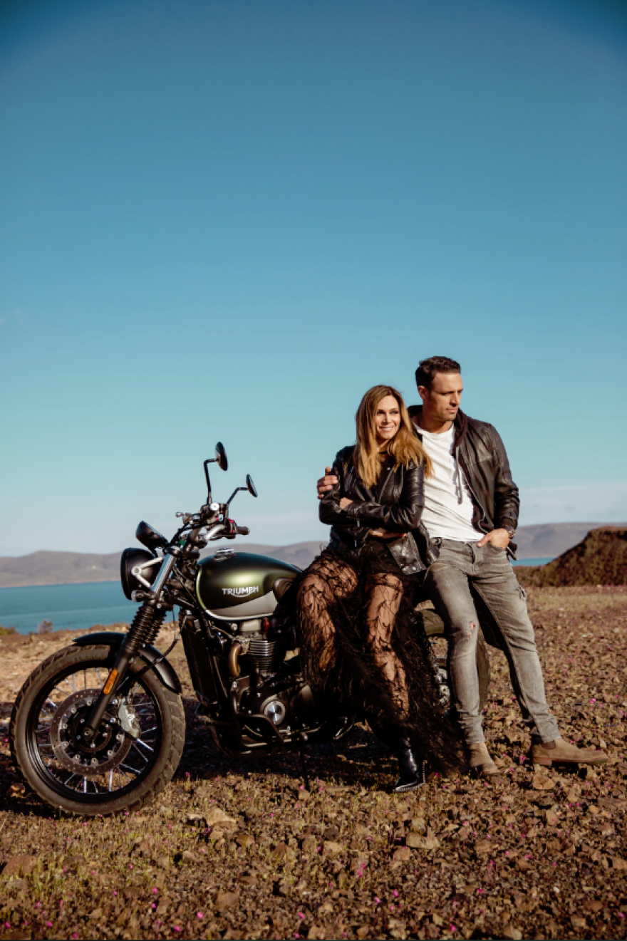 Έλλη Κοκκίνου - Σάββας Πούμπουρας: «Σ’αγαπώ, όμως δεν γυρίζω πίσω...» - Ερωτευμένοι μπροστά στην κάμερα