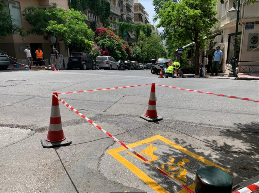 Ειδική σήμανση στις ράμπες του δήμου Αθηναίων για αποτροπή της παράνομης στάθμευσης 