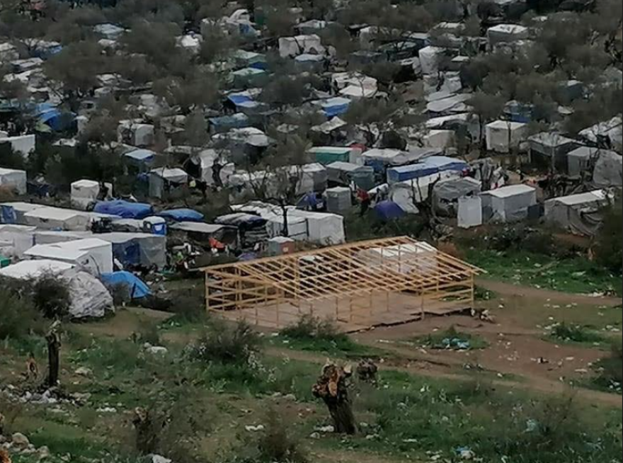 Παράνομοι μετανάστες έχτισαν αυθαίρετο τζαμί σε ξένη ιδιοκτησία - Τι λέει στο protothema.gr η ιδιοκτήτρια