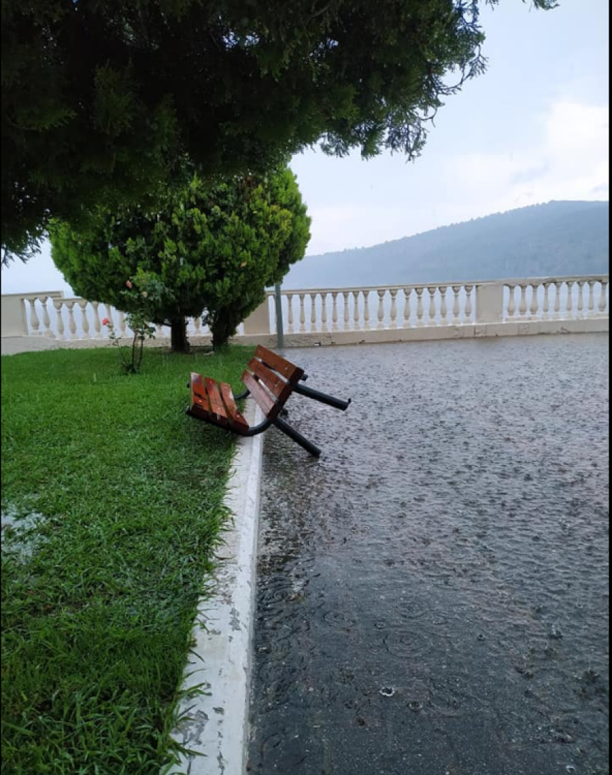 Καιρός: Bροχές, καταιγίδες, χαλάζι και σήμερα
