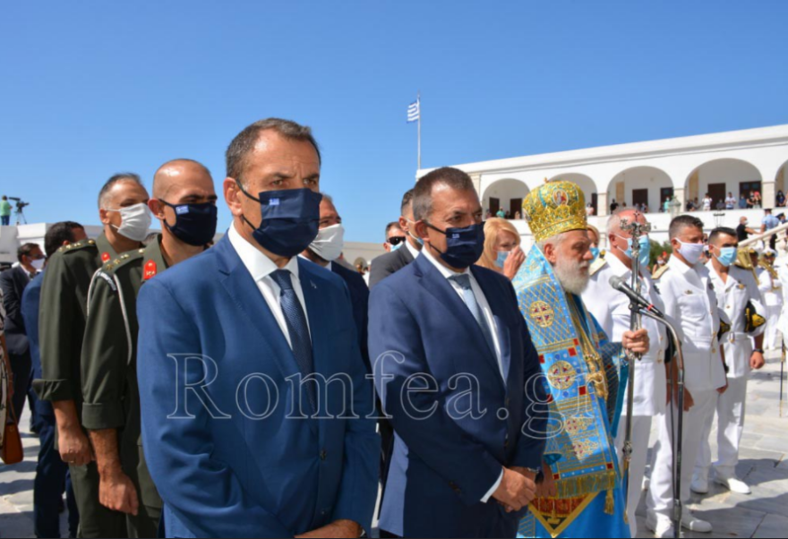 Φωτογραφίες: Η Ελλάδα γιόρτασε την Κοίμηση της Θεοτόκου με επίκεντρο την Τήνο