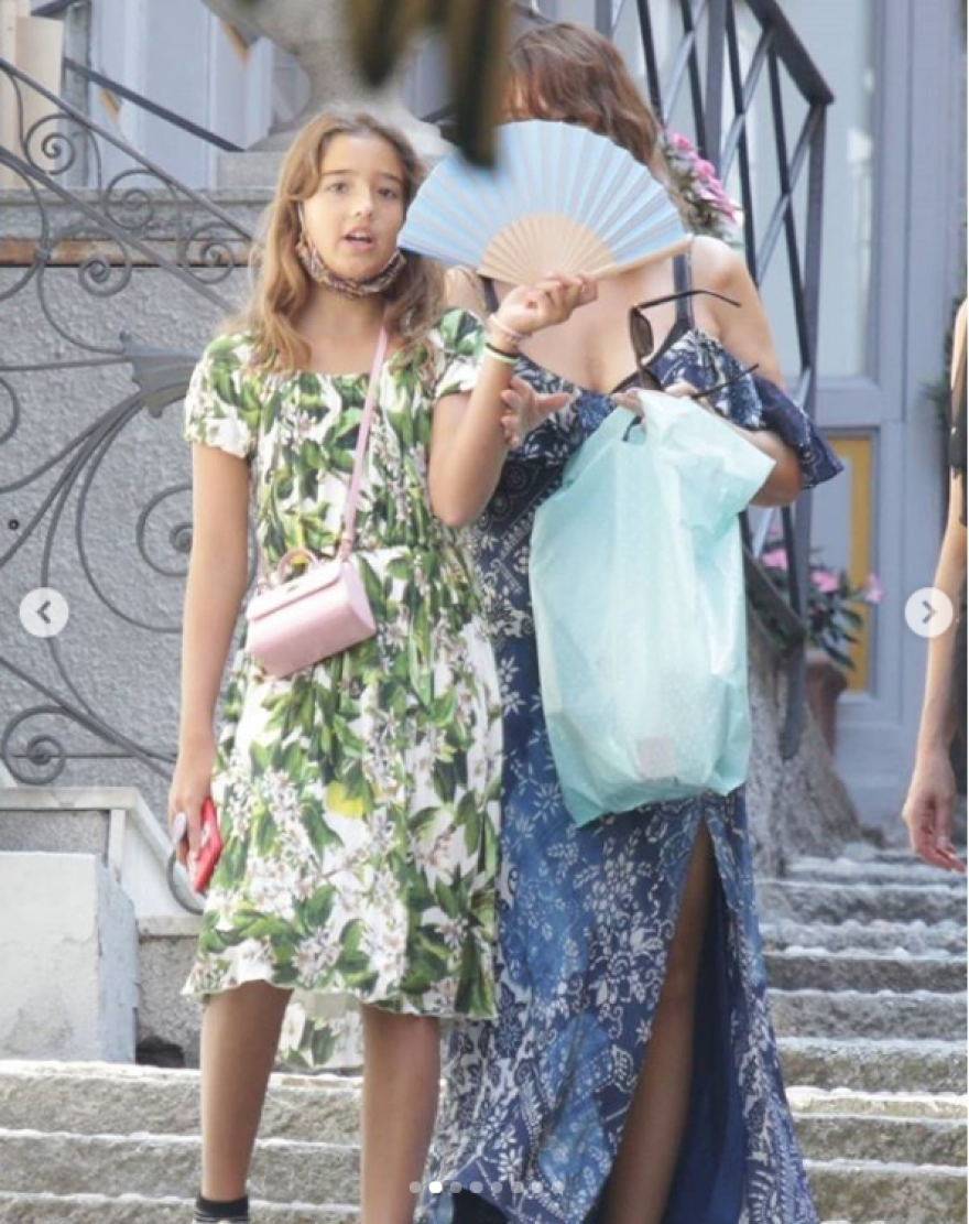 Η Μόνικα Μπελούτσι έκανε διακοπές σε Μύκονο και Πάρο -  Δείτε φωτογραφίες