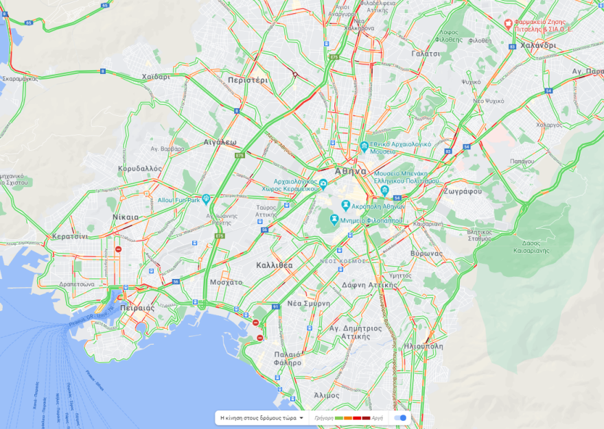 Η κίνηση στους δρόμους: Φωτιά σε φορτηγό προκάλεσε κυκλοφοριακό χάος στην Εθνική
