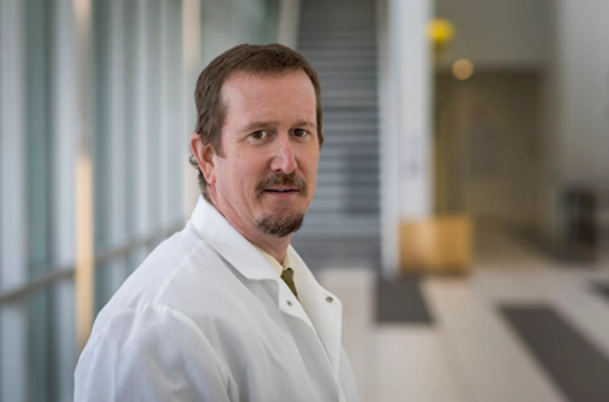 ΗΠΑ: Καταγράφηκε η 5η παγκοσμίως περίπτωση αναμόλυνσης κορωνοϊού 