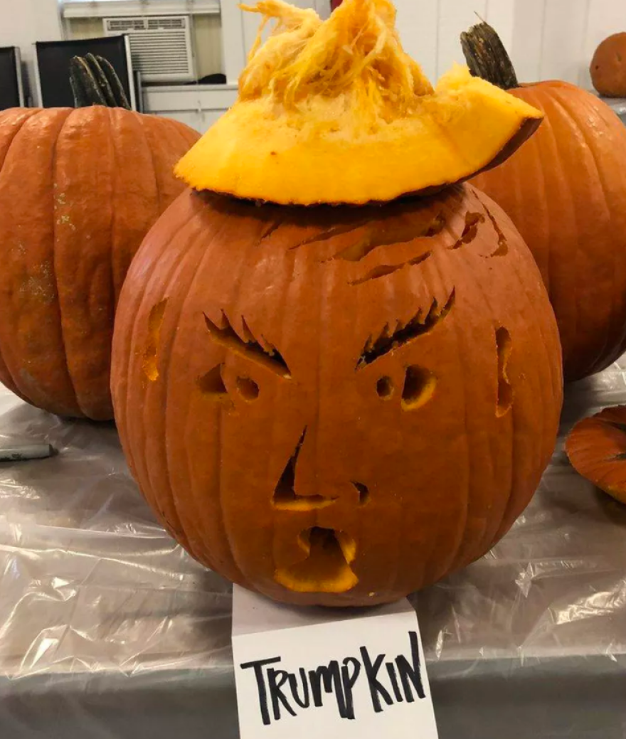 Trumpkin, ή ο Τραμπ σε... κολοκύθα για το φετινό Halloween (εικόνες)