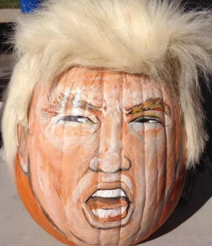 Trumpkin, ή ο Τραμπ σε... κολοκύθα για το φετινό Halloween (εικόνες)