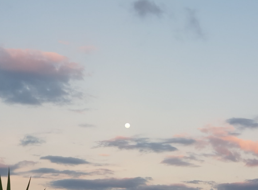 Πανσέληνος τη βραδιά του Χάλοουϊν για πρώτη φορά από το 1944 - Δείτε φωτογραφίες