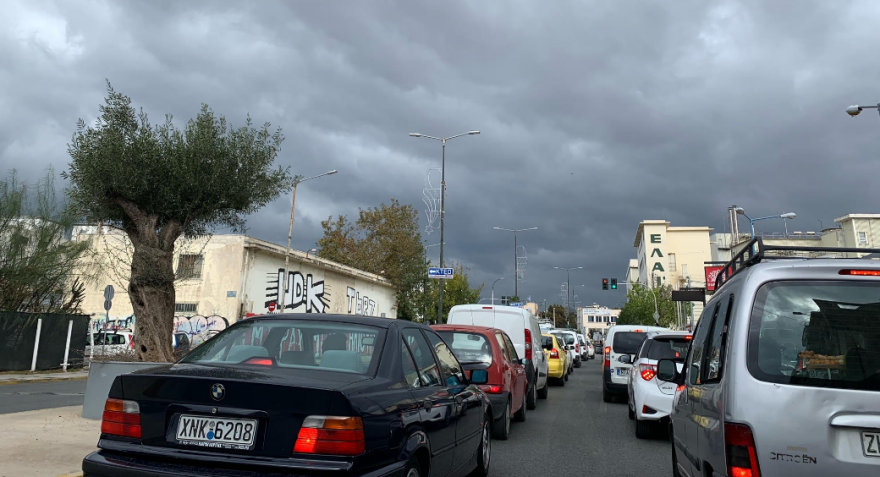 Lockdown: Όπου φύγει φύγει οι Αθηναίοι και σήμερα - Πήξιμο στην αγορά με «εικόνες Χριστουγέννων και Πάσχα»