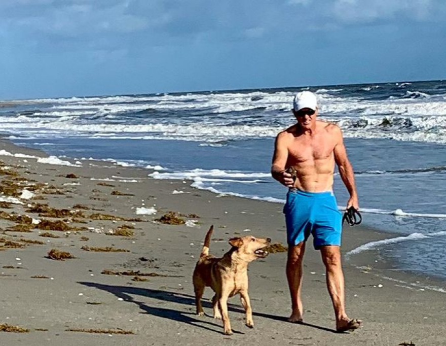 Viral η φωτογραφία που πόσταρε «θρύλος» του γκολφ με τον σκύλο του - Ο λόγος... βγάζει μάτι!