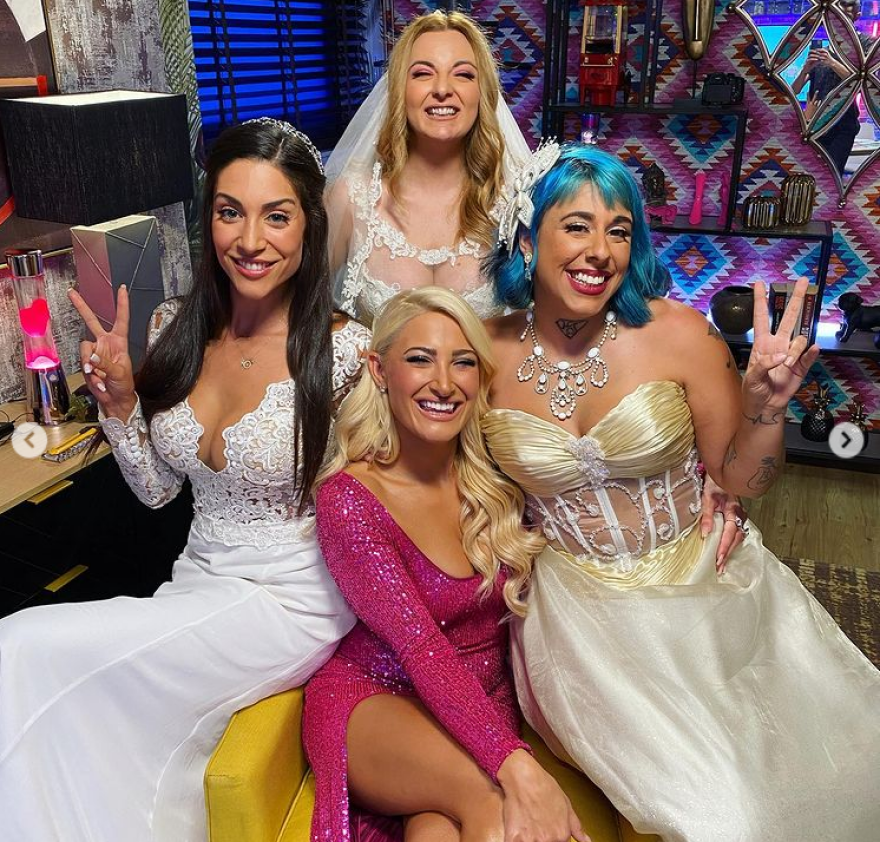 Ποια είναι η Super Κική: Η ζωή της, βίντεο, φωτογραφίες και τα «μπράβο» που είχε το θάρρος να μιλήσει