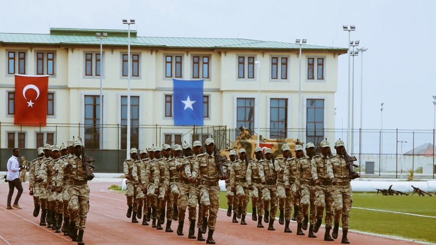 2.500 Σομαλοί μετανάστες στη Σμύρνη για να περάσουν Ελλάδα