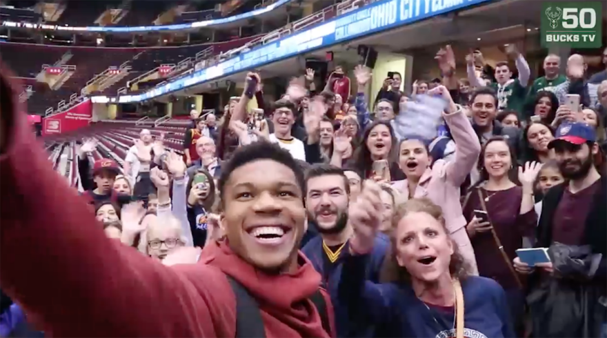 Αντετοκούνμπο: Οι μοναδικές στιγμές που έκαναν ολόκληρο το Μιλγουόκι να υποκλιθεί στον «Greek Freak»