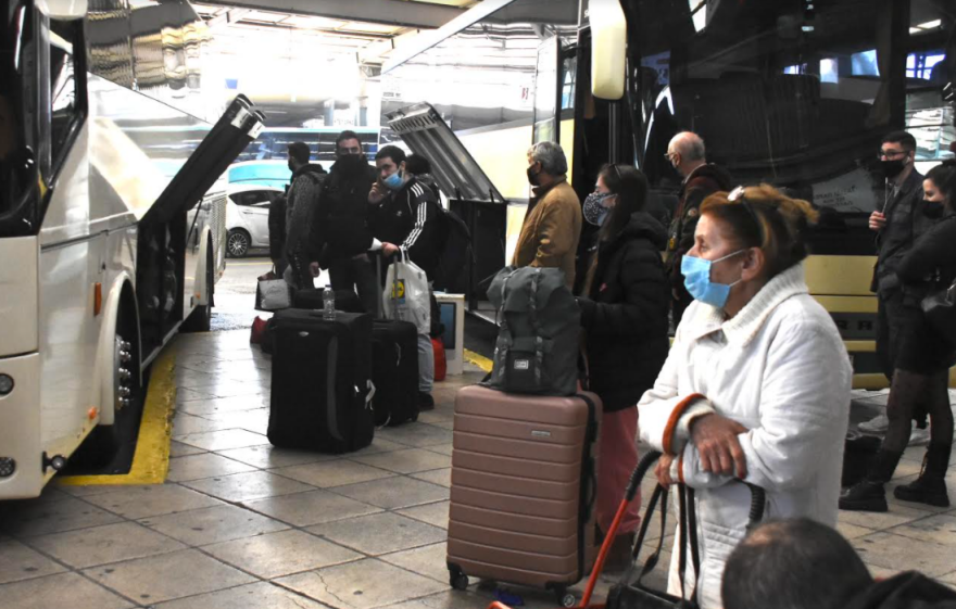 Αυξημένη η κίνηση για δέματα και σήμερα στα ΚΤΕΛ