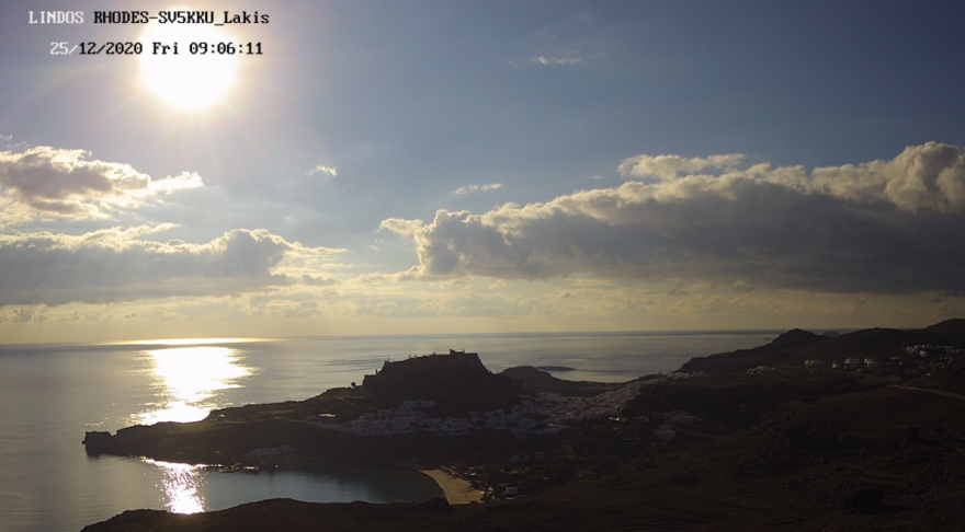 Καιρός: Χριστουγεννιάτικες εικόνες του meteo από την Ζαγορά Πηλίου έως τη συννεφιασμένη Καβάλα