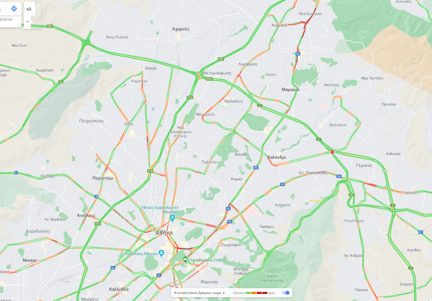 Κίνηση στους δρόμους: Μποτιλιάρισμα τώρα σε Κηφισίας, Βασιλίσσης Σοφίας