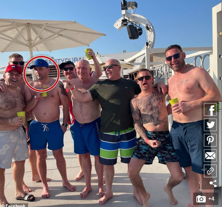 Τυχερός του EuroMillions το «γλεντάει» στο Ντουμπάι: Χλιδάτο «ταξίδι δώρο» με σαμπάνιες 1,700 λιρών στους κολλητούς