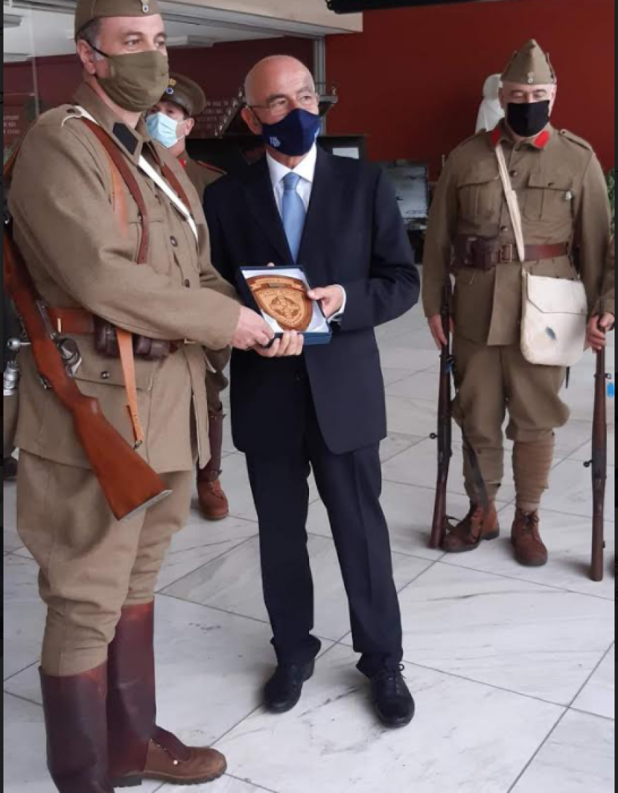 Στη «μάχη» για τους επετειακούς εορτασμούς για το 1821 και το Πολεμικό Μουσείο 