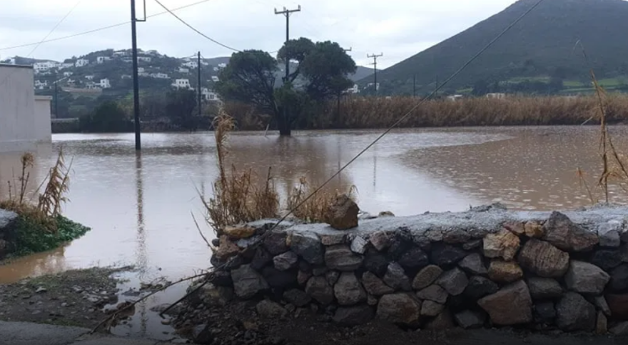 Καιρός: Μεγάλες ζημιές από την κακοκαιρία στην Πάτμο - Αίτημα για να κηρυχτεί το νησί σε κατάσταση έκτακτης ανάγκης