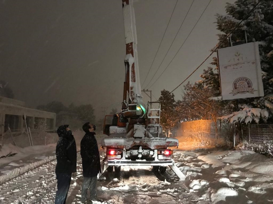 Κακοκαιρία «Μήδεια»: Διακοπές ρεύματος σε πολλές περιοχές στην Αττική-Τι αναφέρει ο ΔΕΔΔΗΕ