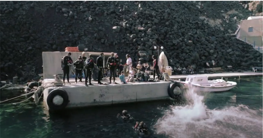 Ο «Τυφώνας» σαρώνει όλη την Ελλάδα και καθαρίζει τις παραλίες