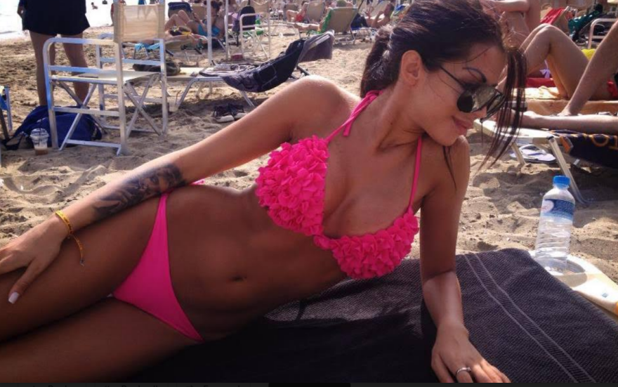 Χίλιες και μια νύχτες στο Λαγονήσι: Ο Άραβας με τα μοντέλα και τη βίλα Ωνάση που αγοράζει «οτιδήποτε πουλιέται»