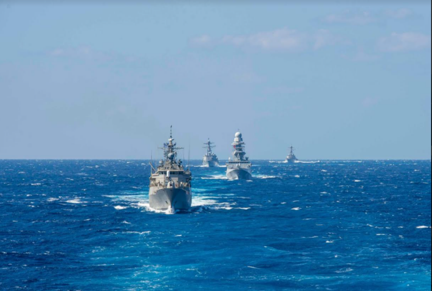 Ελληνοαμερικανικές ασκήσεις στη Μεσόγειο: Η φρεγάτα ΨΑΡΑ συνοδεύει το αεροπλανοφόρο Αϊζενχάουερ - Δείτε φωτογραφίες