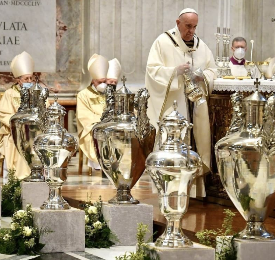 Πάσχα Καθολικών: Εορτασμοί στη «σκιά» της πανδημίας - Δείτε φωτογραφίες, βίντεο