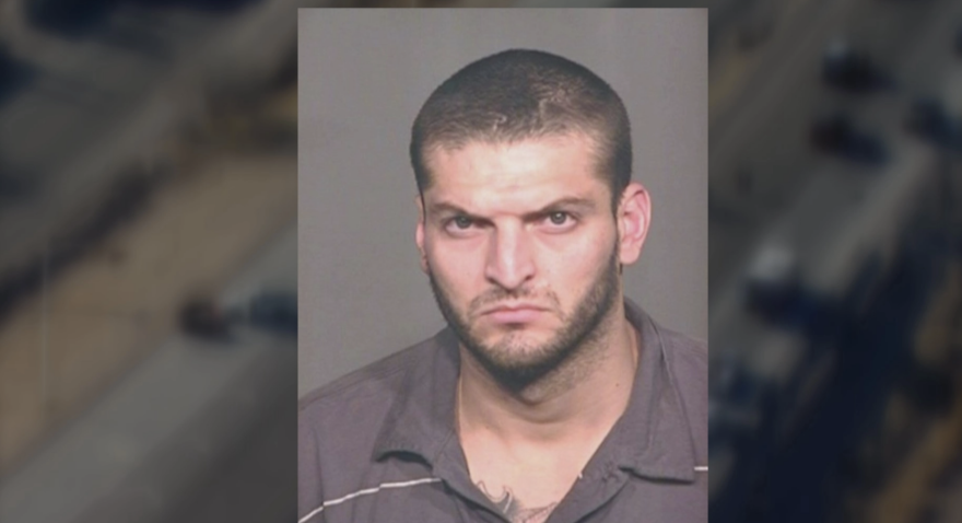 Η στιγμή της εν ψυχρώ δολοφονίας αστυνομικού από έμπορο ναρκωτικών - Δείτε βίντεο