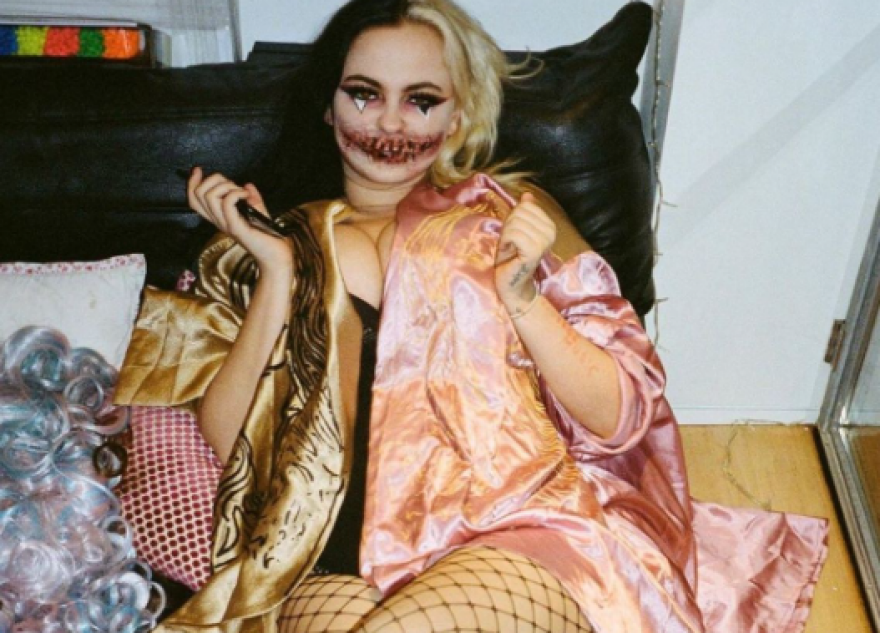 Ρούπερτ Μέρντοχ: Η ταραγμένη εφηβεία της εγγονής του - Το bullying, η βουλιμία, τα ναρκωτικά και η λύτρωση