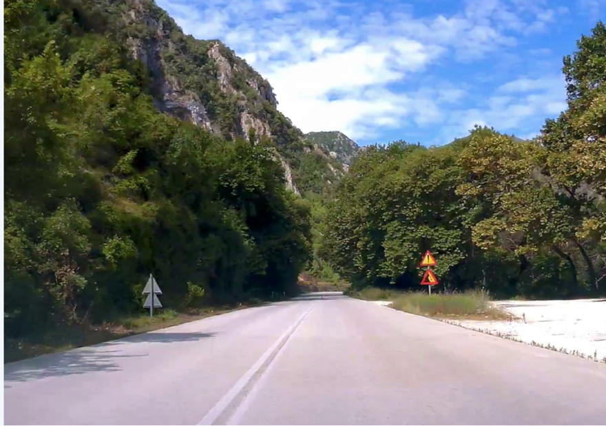 Μετά από 6,5 (!) μήνες λεωφορείο στα ακριτικά χωριά του Πωγωνίου!