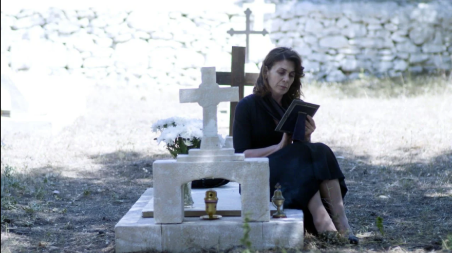 Άγριες Μέλισσες: Τελευταία εβδομάδα με θανατικά και αίμα - Βίντεο & Φωτογραφίες