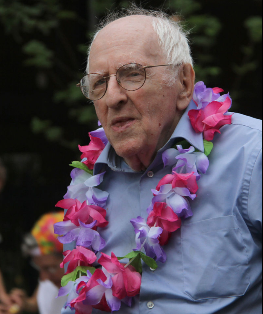 Frank Kameny - Google Doodle: Ποιος ήταν ο  αστρονόμος που είχε απολυθεί, επειδή ήταν γκέι