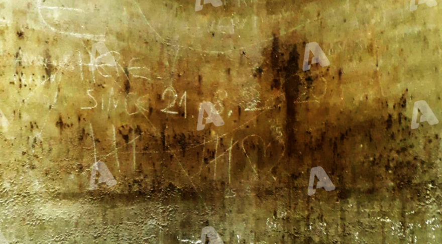 Πειραιάς: Ο Γάλλος χορευτής ήταν ζωντανός για μέρες μέσα στη δεξαμενή - Τι έγραψε στα τοιχώματα