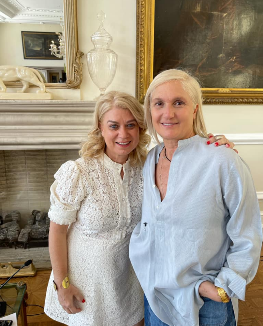 Dior: Πυρετώδεις προετοιμασίες για τη φαντασμαγορική επίδειξη στο Καλλιμάρμαρο