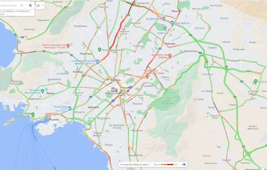 Κίνηση στους δρόμους: Πού έχει μποτιλιάρισμα τώρα - Καθυστερήσεις στην Αττική Οδό και στο κέντρο