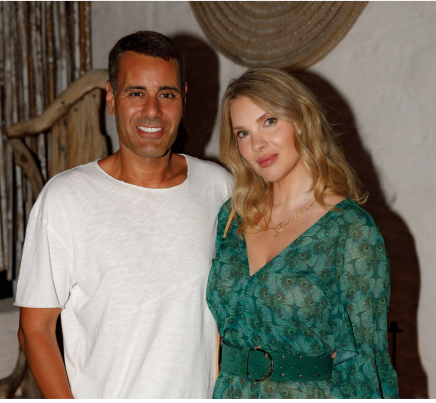 Φωτογραφίες: Η Υβόννη Μπόσνιακ σε λαμπερό κάλεσμα στην Αθηναϊκή Ριβιέρα - Ποιοι επώνυμοι παρευρέθηκαν