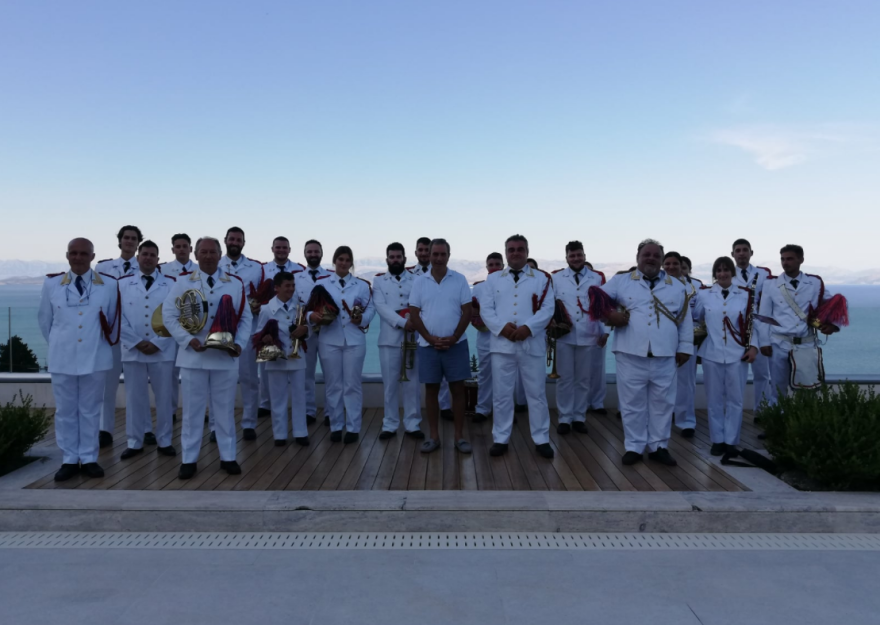 Εύη Αδάμ: Διακοπές στην Κέρκυρα με την πανέμορφη κόρη της Δανάη - Δείτε φωτογραφίες