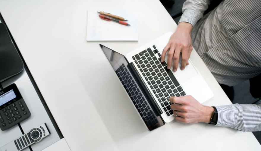 Φορολογικές δηλώσεις: Πλησιάζει η υποβολή - Οι προθεσμίες, οι δόσεις πληρωμής και τι να προσέξετε