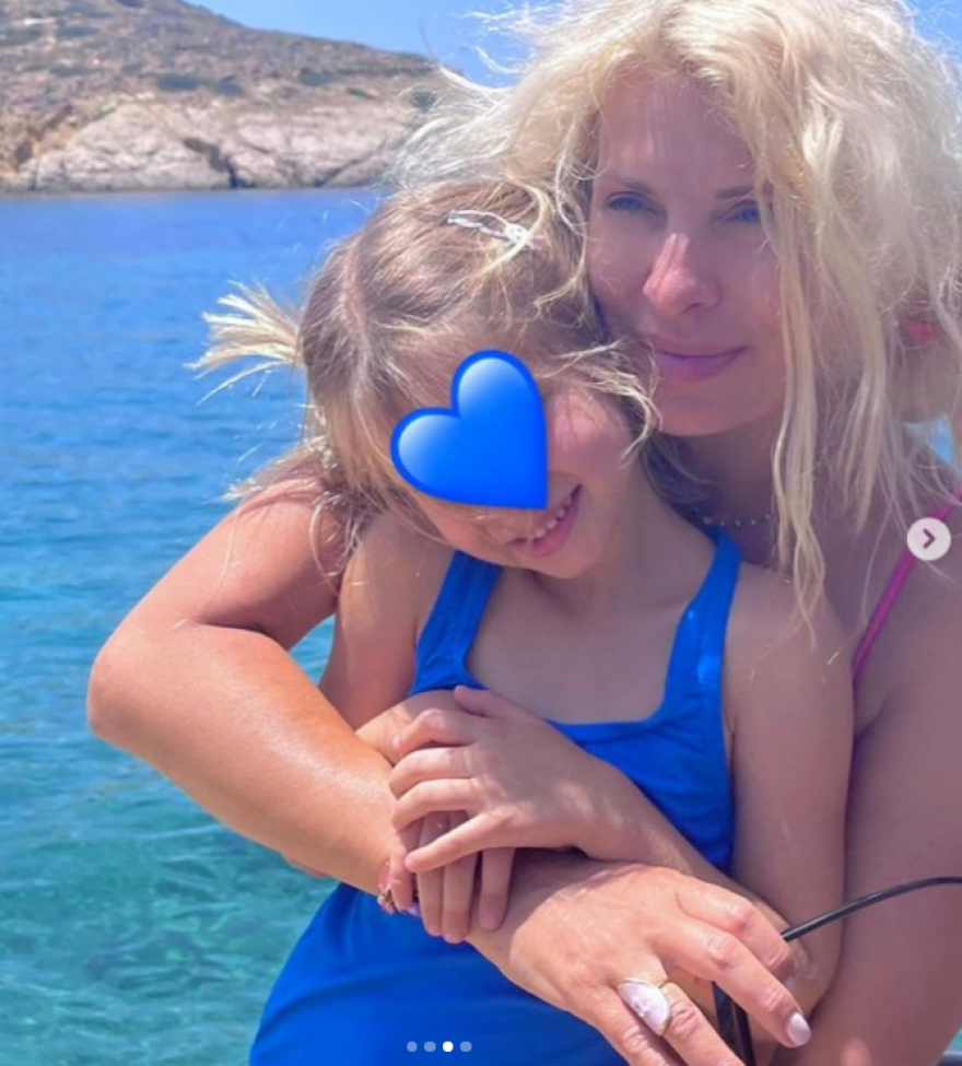 Ελένη Μενεγάκη: Η ανάρτηση για τη μικρή Μαρίνα - Το σχόλιο του γιου της