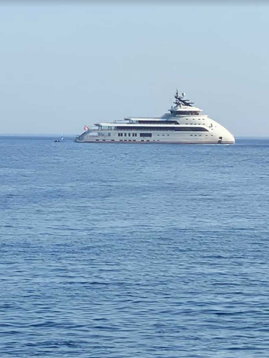 Αθηνά Μαρτίνου: Η ισχυρότερη γυναίκα της ελληνικής ναυτιλίας έκλεισε τα 94 - Απόβαση... μεγιστάνων στην Σχοινούσα 