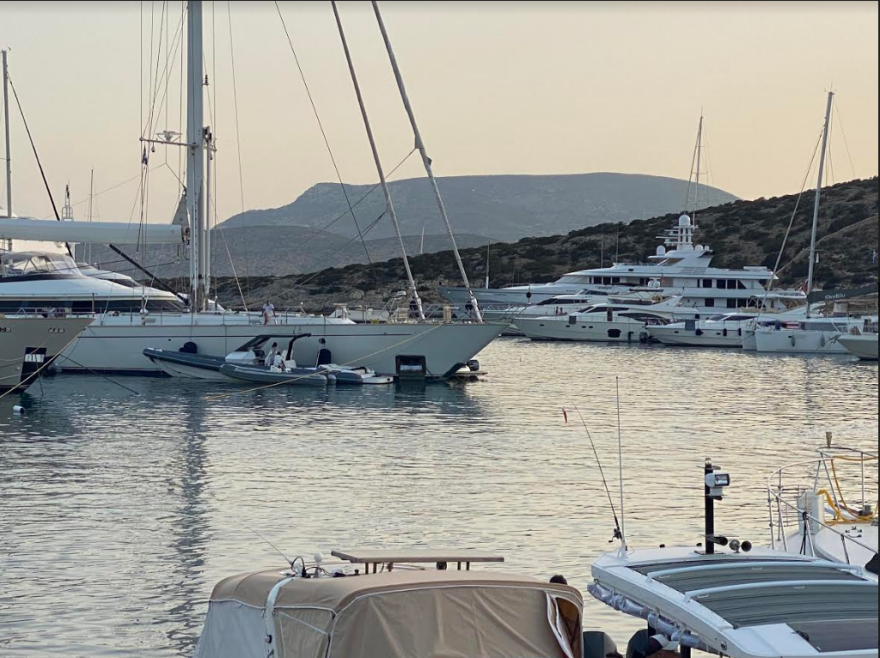 Αθηνά Μαρτίνου: Η ισχυρότερη γυναίκα της ελληνικής ναυτιλίας έκλεισε τα 94 - Απόβαση... μεγιστάνων στην Σχοινούσα 