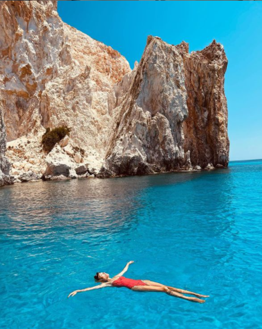 Βίκυ Καγιά: Το άλμπουμ των καλοκαιρινών της διακοπών