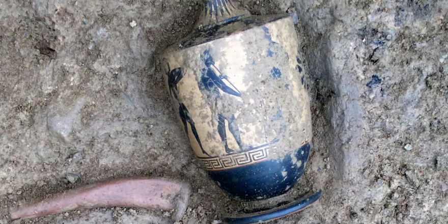 Ανασκαφές στην Αμάρυνθο Ευβοίας: Μοναδικά ευρήματα στο φως - Δείτε φωτογραφίες