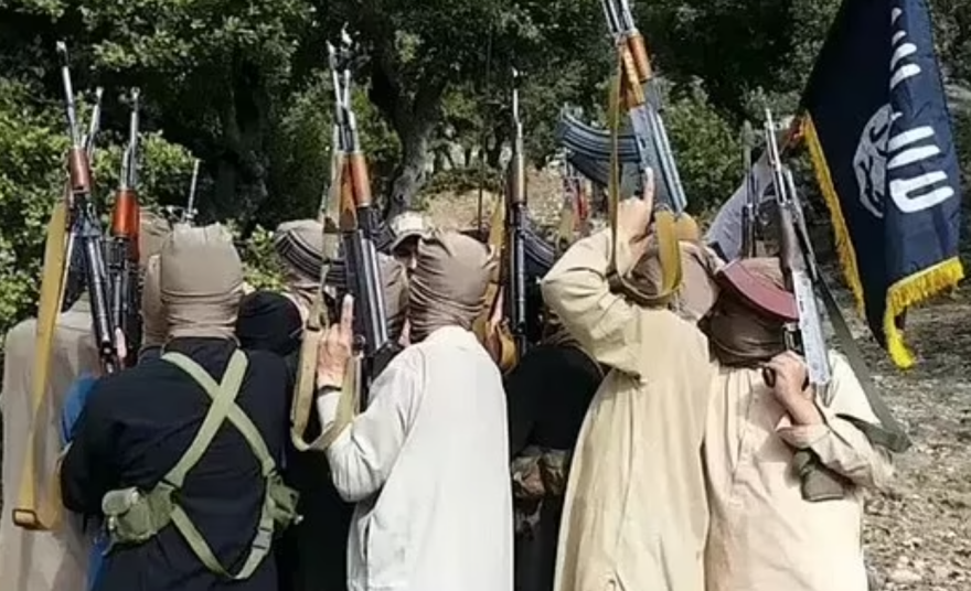 ISIS-K: Ποιοι είναι οι τρομοκράτες που διαπράττουν φρικαλεότητες και θεωρούν τους Ταλιμπάν... φιλελεύθερους;