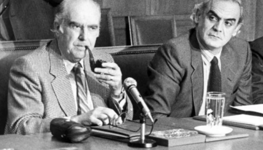 Άκης Τσοχατζόπουλος: Στη... σκιά του ήλιου!