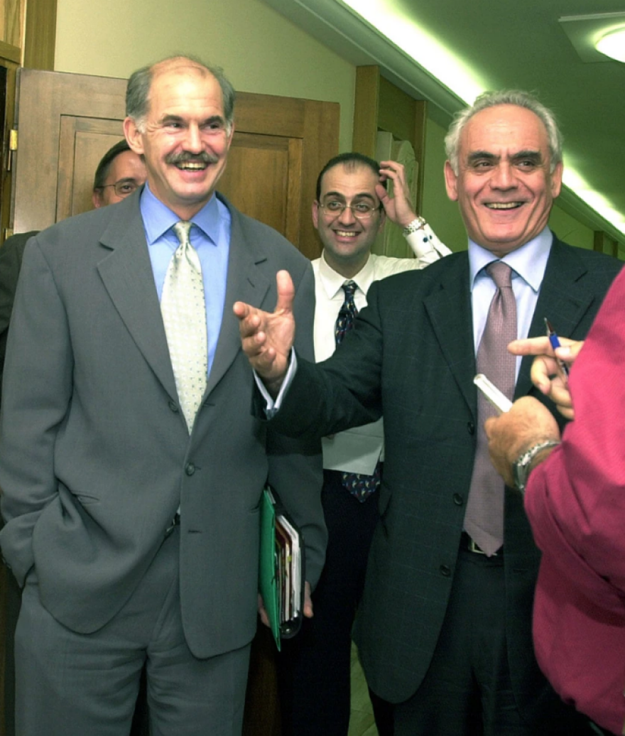 Άκης Τσοχατζόπουλος - Βίκυ Σταμάτη: Ο μυθικός γάμος στο Παρίσι, η glam ζωή και η σκληρή αποκαθήλωση