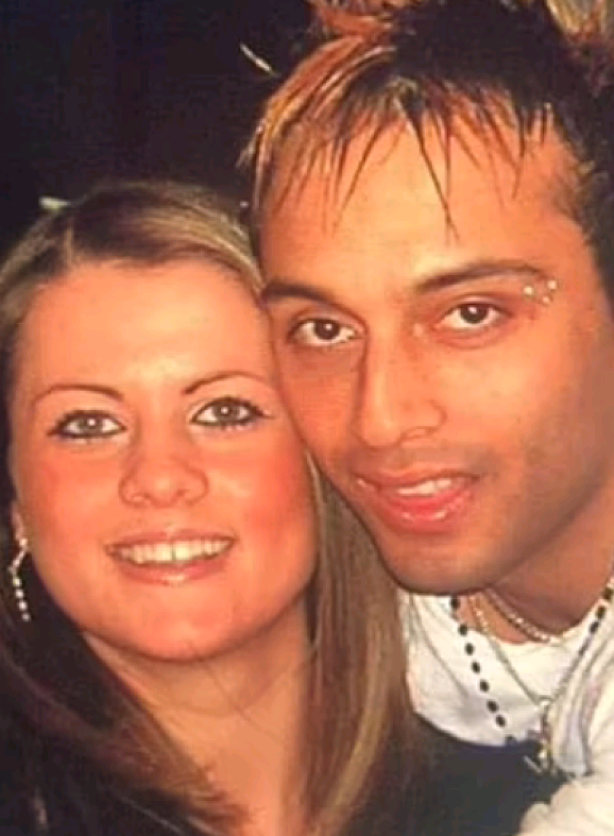 Βρετανία: 40χρονος αντιεμβολιαστής μουσικός πέθανε από κορωνοϊό - Άφησε πίσω του την έγκυο σύζυγό του  