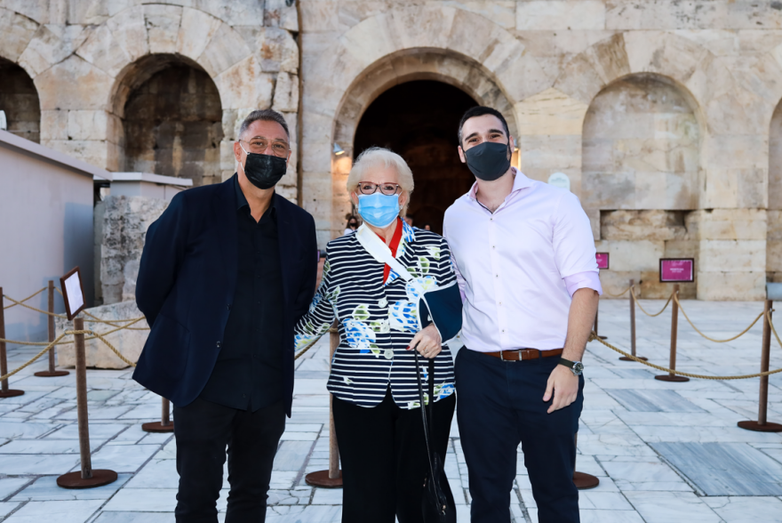 Μαγική βραδιά στο Ηρώδειο με την Μαρινέλλα και τον Μάριο Φραγκούλη - Οι λαμπερές παρουσίες σε φωτογραφίες