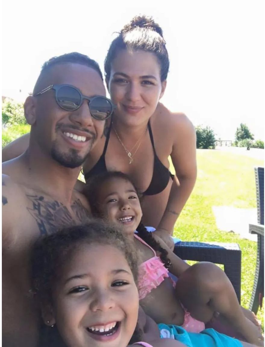 Μπόατενγκ: Πρόστιμο €1,8 εκατ. για τον ξυλοδαρμό της πρώην αρραβωνιαστικιάς του