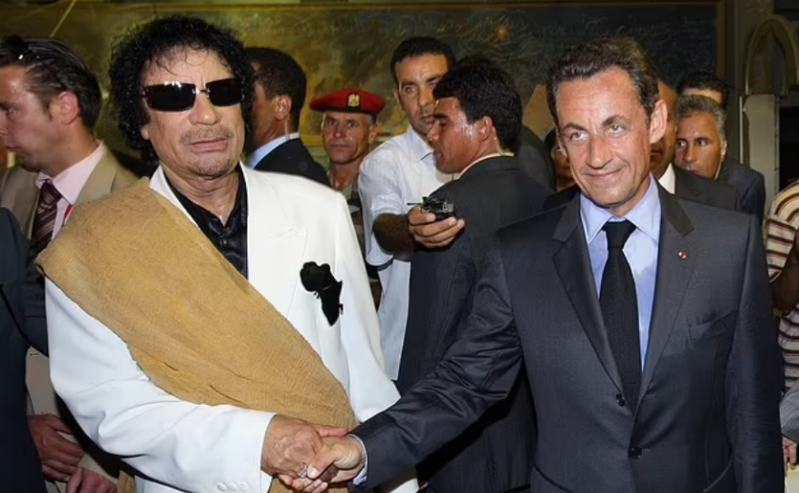 Σάλος στις ΗΠΑ με τον γιο Μπάιντεν: Ζήτησε 2 εκατ. δολάρια για να ξεμπλοκάρει περιουσιακά στοιχεία 30 δισ. της Λιβύης